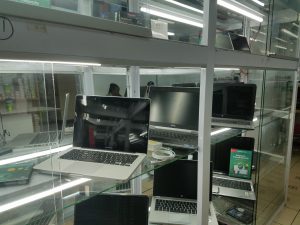 Refurbished Ex-UK and new laptops Computers and printers shop in 