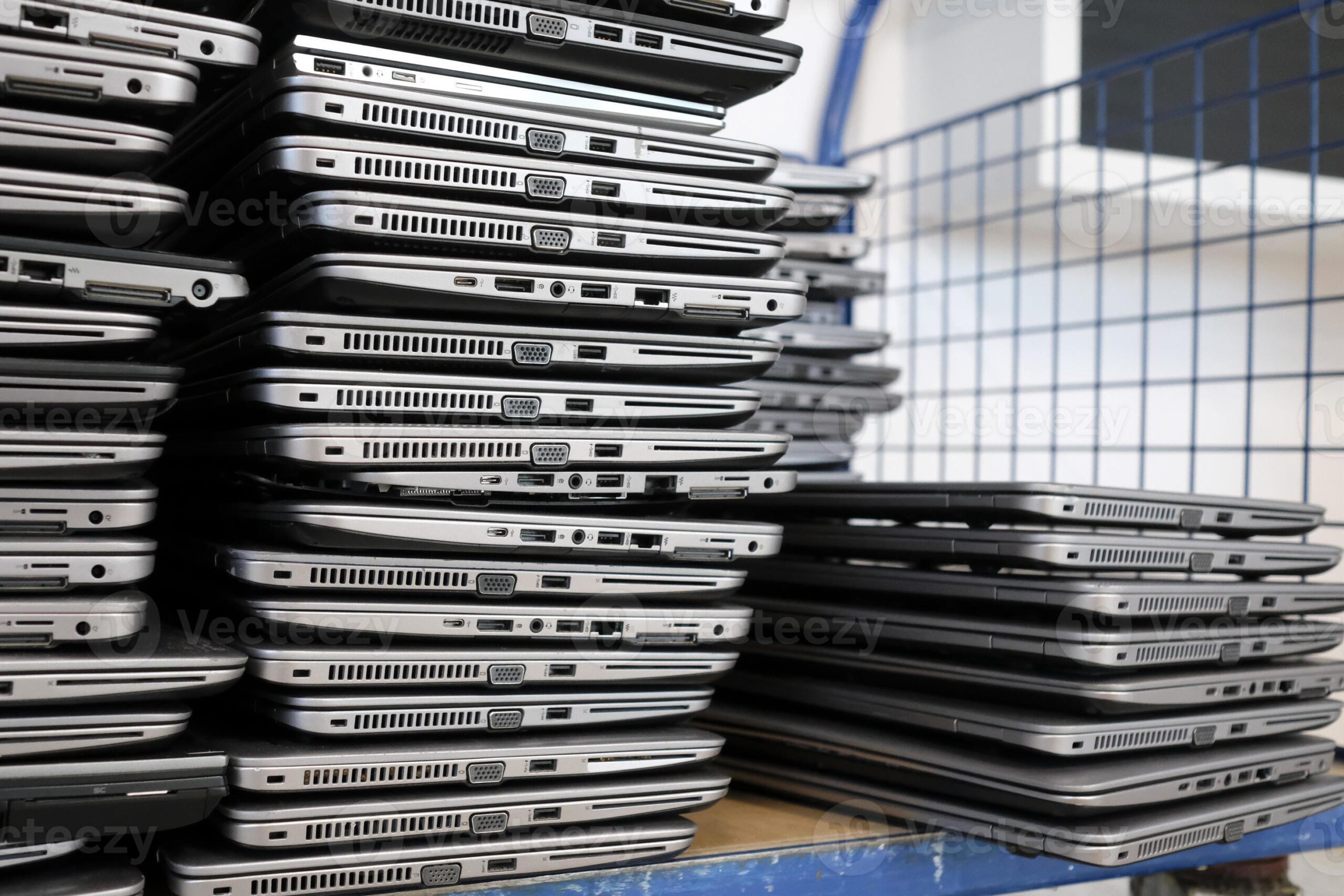 🛠️ Lenovo ThinkPad T490S Repair Services in Nairobi CBD